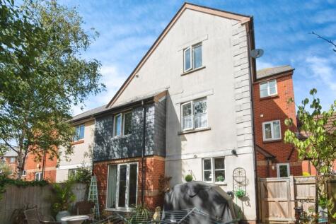 Victoria Road, Exmouth, Devon, EX8