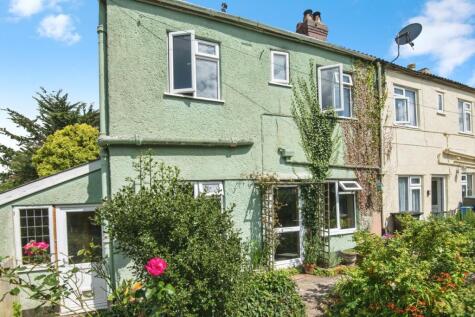 St. John Close, High Street, Honiton, EX14