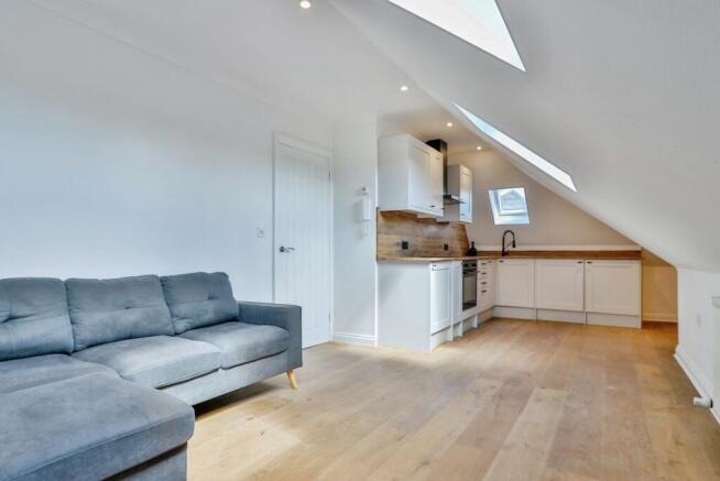 Lounge/Kitchen