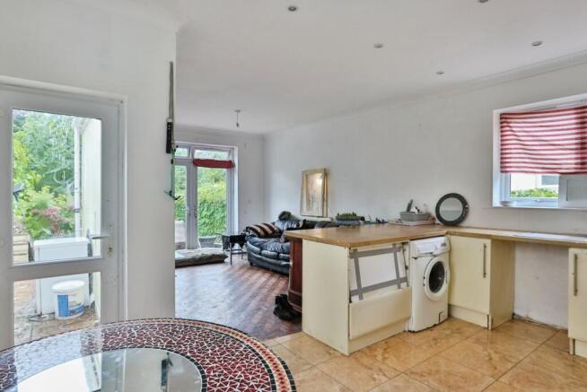 Kitchen/Lounge