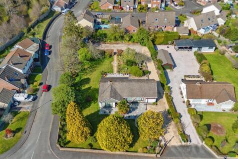 Pottery Road, Bovey Tracey, Newton Abbot, Devon, TQ13