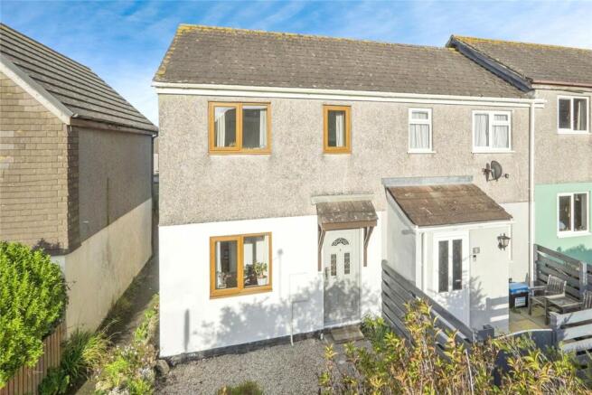 8 Stennack Parc