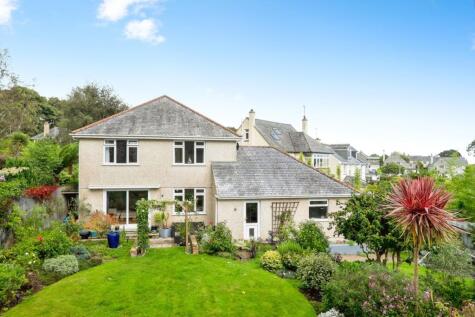 Landeryon Gardens, Penzance, Cornwall, TR18