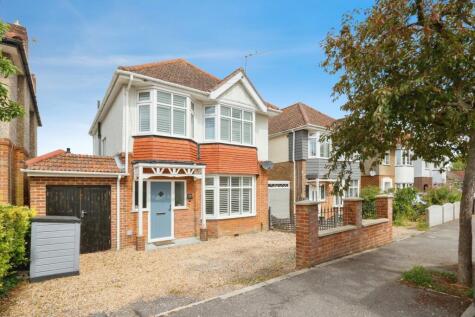 Claremont Avenue, MOORDOWN, Bournemouth, Dorset, BH9