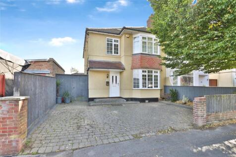 Claremont Avenue, MOORDOWN, Bournemouth, Dorset, BH9