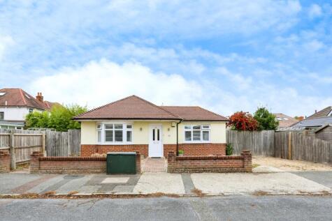 Harbeck Road, MUSCLIFF, Bournemouth, Dorset, BH8