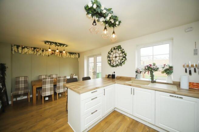 Kitchen/Dining Room