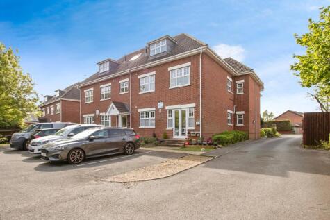 Poole Road, Upton, Poole, Dorset, BH16