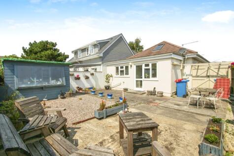 Hoyal Road, Poole, Dorset, BH15