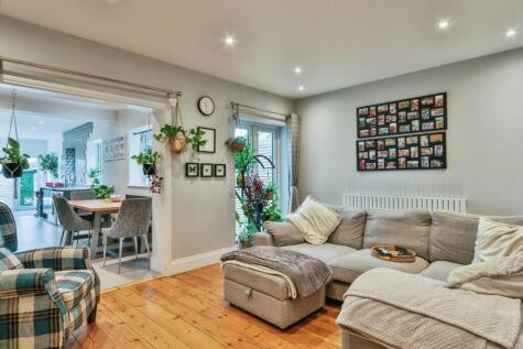 Blandford Road, Poole, BH15