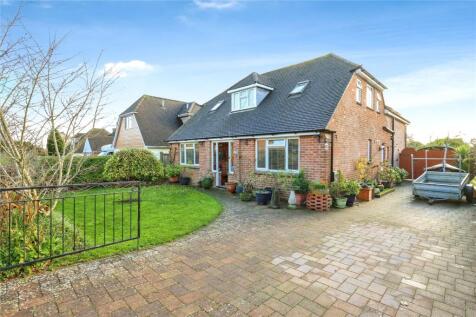 Coronation Avenue, Upton, Poole, Dorset, BH16