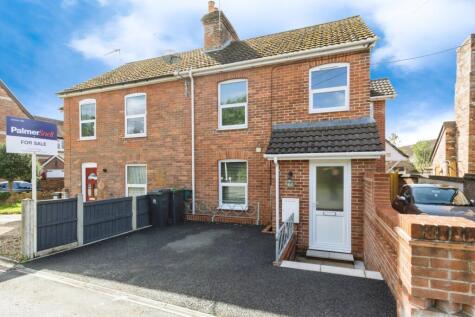 Poole Road, Upton, Poole, Dorset, BH16