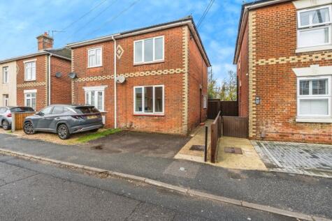 Rose Road, Totton, Southampton, Hampshire, SO40
