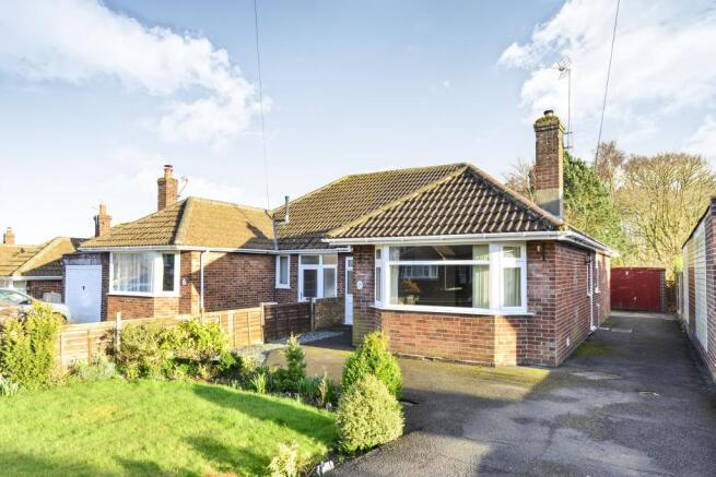 2 bedroom bungalow for sale in Tower Road, Yeovil, Somerset, Uk, BA21, BA21