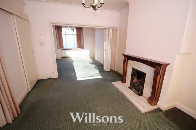 dining room b.jpg