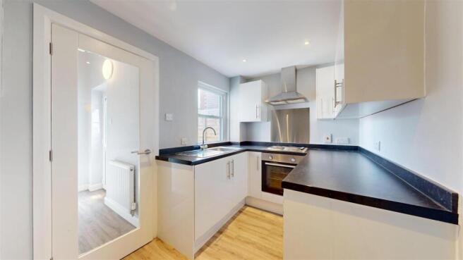 Severn Street 14 Kitchen.jpg