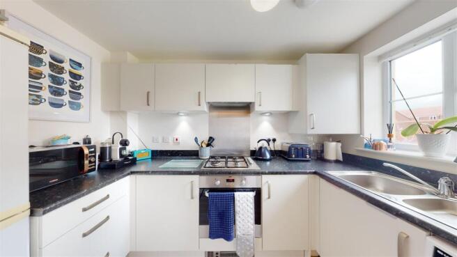 Pankhurst Way 3 Kitchen.jpg