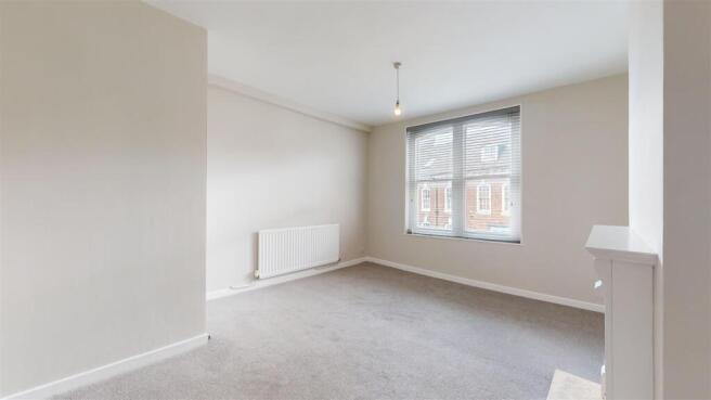 Wyle Cop 6-7, Flat 2 Living Room 1.jpg