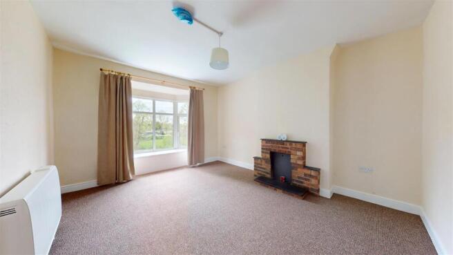 Underdale road 33b Living Room.jpg
