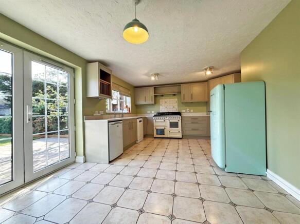 thumbnail_image1 (1).jpg