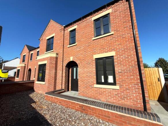 thumbnail_image0 (2)a.jpg