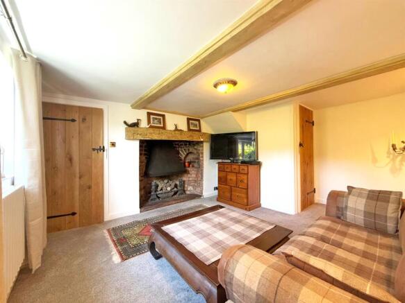 thumbnail_image0 (1).jpg