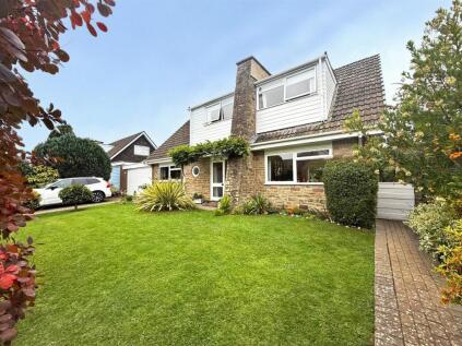 Woodside Drive, Radbrook, Shrewsbury