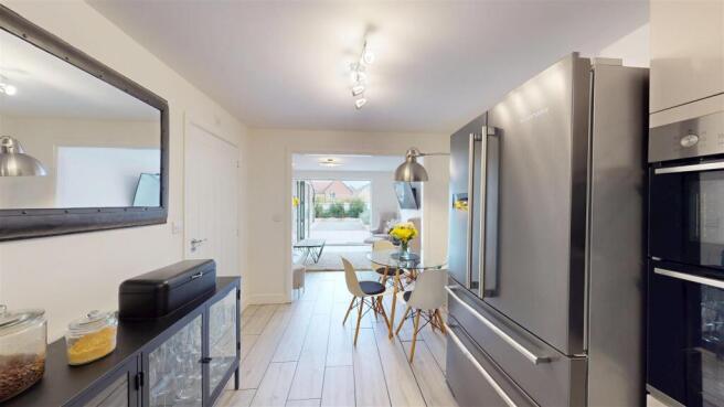 Gardeners Place 67, Kitchen & Dining Room 1.jpg