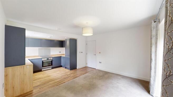 Drapers Rise 28 Living Area 2.jpg