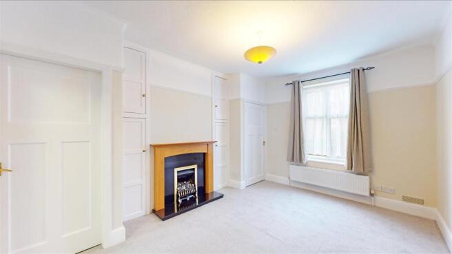 Riverside Close 7 Living Room.jpg