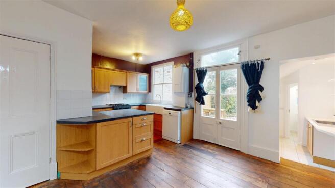 Drawwell Street 16, Kicthen & Dining Room.jpg