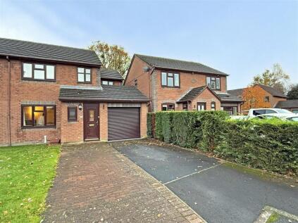 Carlton Close, Bicton Heath, Shrewsbury