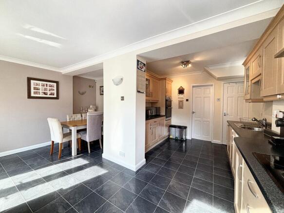 Kitchen/Diner/Family Room