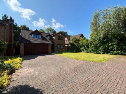 Cornlea Drive, Worsley, M28