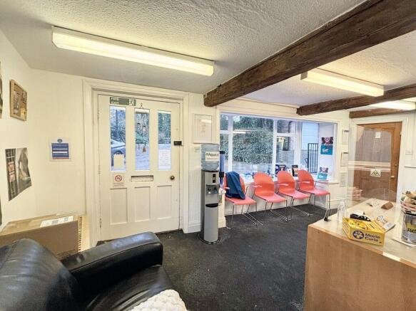 Ground Floor Reception