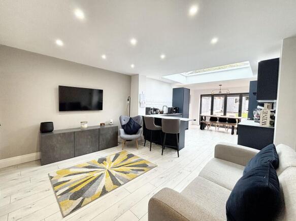 Kitchen/Diner/Family Room
