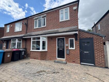 Ringlow Park Road, Swinton, M27