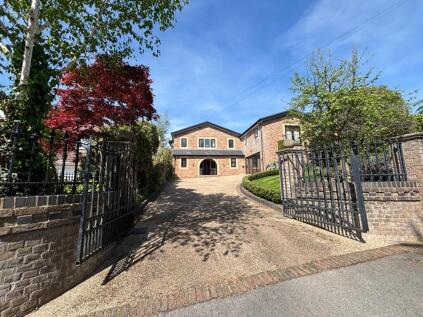 Sefton Drive, Worsley, M28