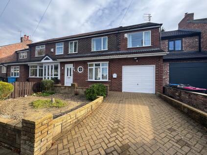 Glen Avenue, Worsley, M28