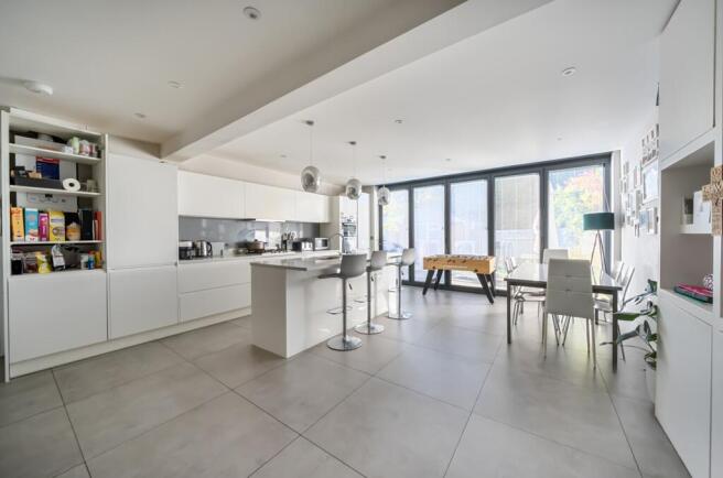 Extended Kitchen/Diner/Family Rrom