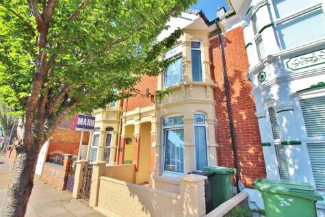 Lyndhurst Road, North End