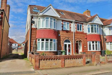 Drayton - 3 bedroom end of terrace house for sale