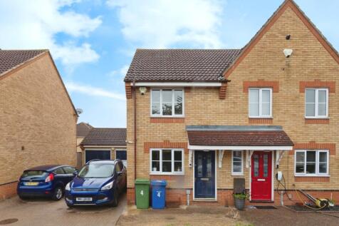 Swiftsure Road, CHAFFORD HUNDRED, GRAYS, Essex, RM16