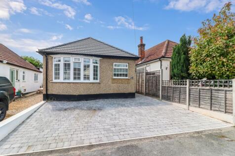 Alexandra Road, Kings Langley, WD4