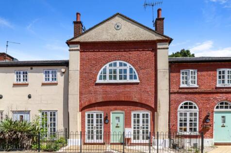 Coopers Mews, Watford, WD25