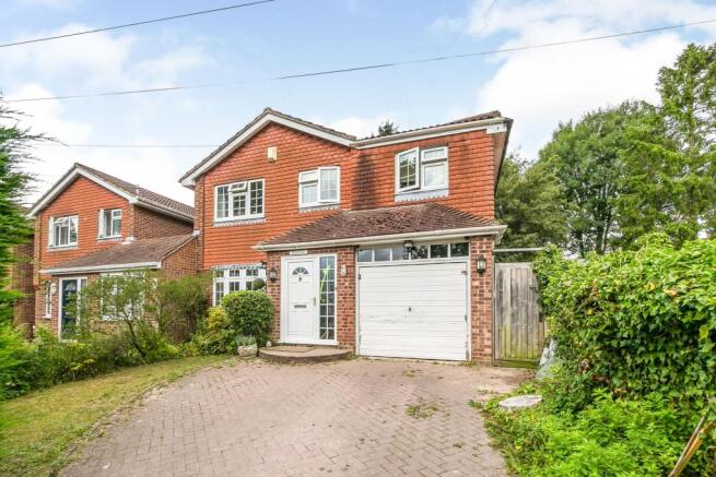 4 Bedroom Detached House For Sale In Gordon Road Buxted Uckfield