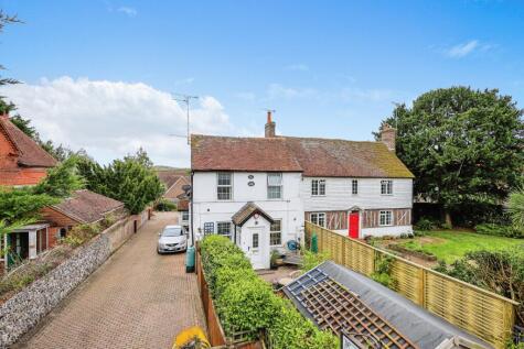 Lewes - 3 bedroom flat for sale