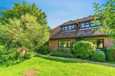 Home Farm Court, Frant, Tunbridge Wells, East Sussex, TN3