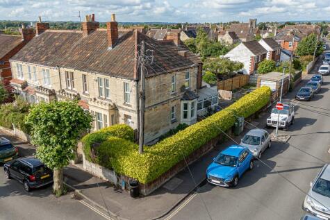Avenue Road, Trowbridge