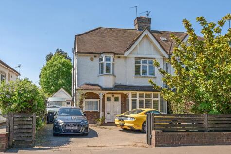 The Ridgeway, Enfield